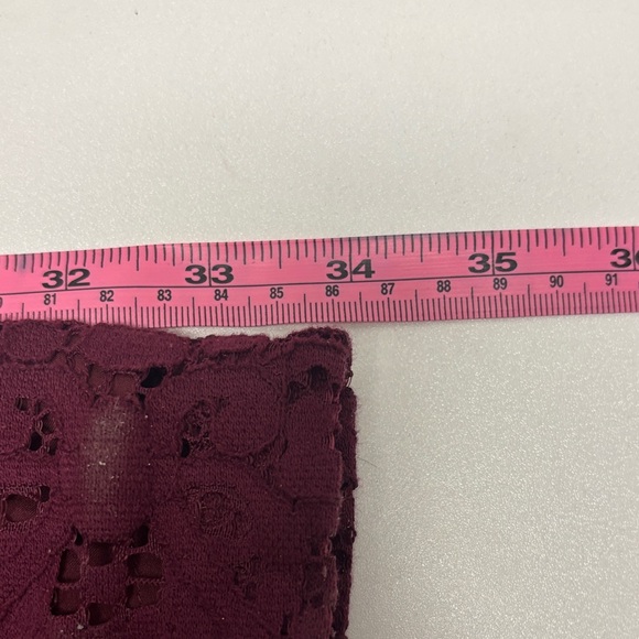 Banana Republic Women’s Lace Size 8Petite Cocktail Burgundy Dress sleeveless - Picture 7 of 8